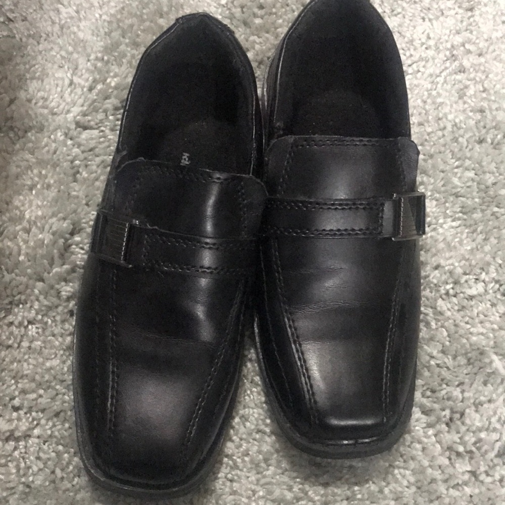 Boys dress shoes